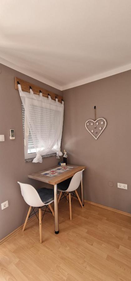 ורבוסקה Apartmani Dutkovic מראה חיצוני תמונה