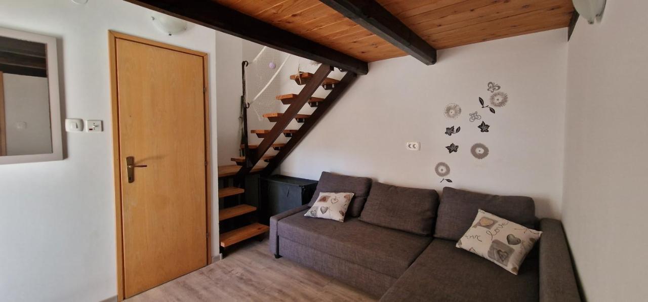 ורבוסקה Apartmani Dutkovic מראה חיצוני תמונה